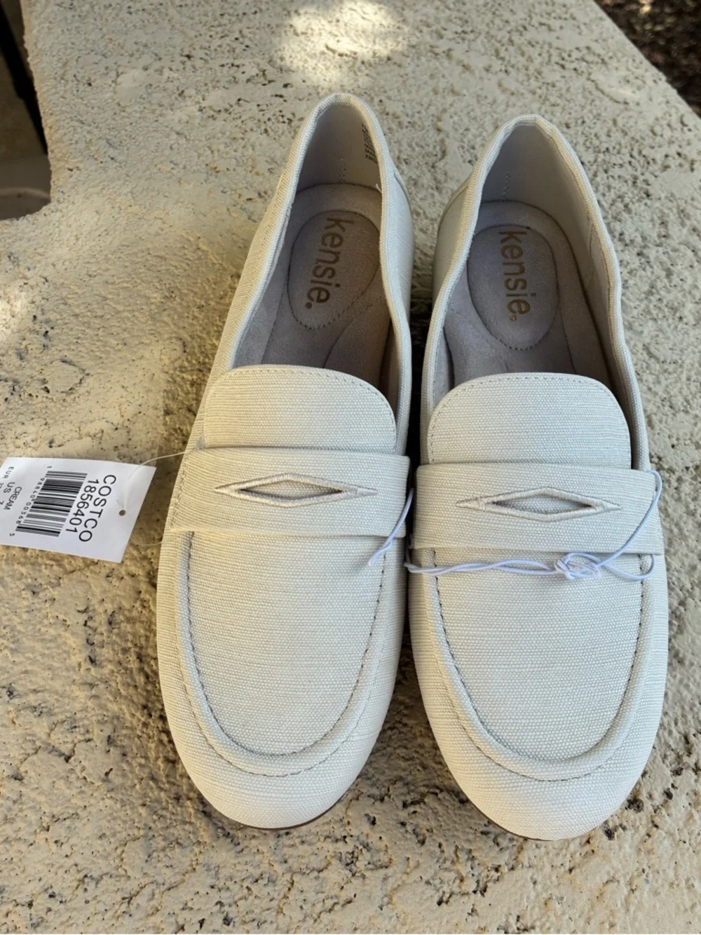 Kenzie Yelena Women's Ivory Slip-On Loafers  Size 7 NWT